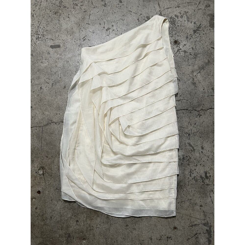HALSTON HERITAGE Ruffled One-shoulder Dress NWT Color Cream‎ No Belt Sz 10
